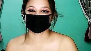 Desi Indian Girl Web cam Masturbation and Squirting